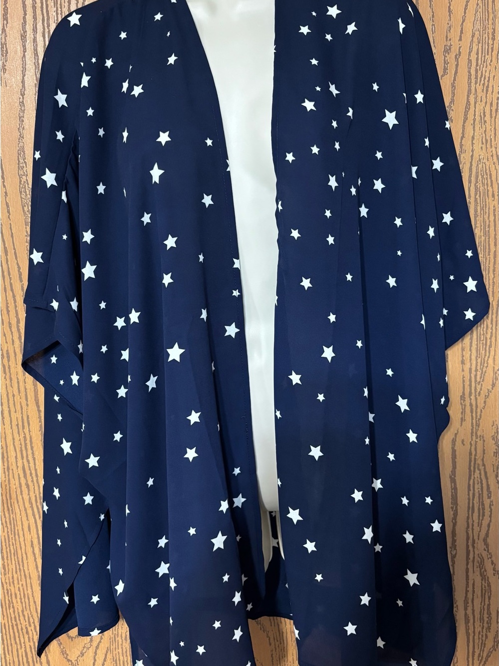 Maurices Navy and White Star Kimono